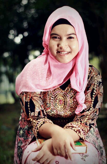 speak English well ¦ mix of melayu batam n bangkinang ¦ line : desihariyanti16, ig:dessy_hariyantie