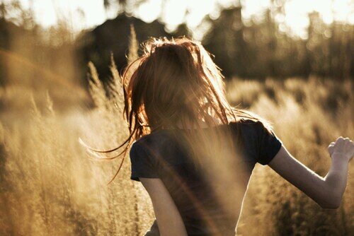 passion for life and it's hues.  I'm a learner. .. dreamer. ... counts are going on