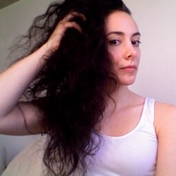 music freak, music video addict
/ also passionnate about fashion, photography, nature and health / working as a physiotherapist