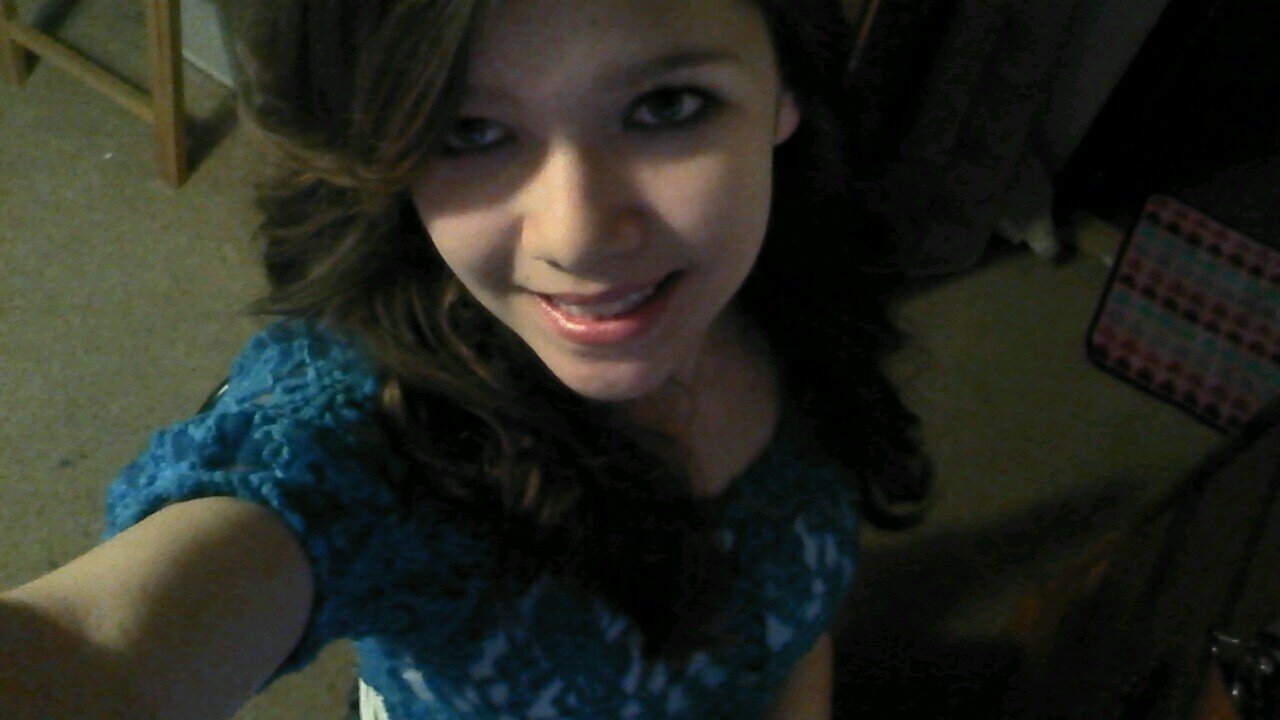 salina_torres's profile picture. :) All your dreams will come true if you walk with god but you will not succeed while holding hands with the devil.