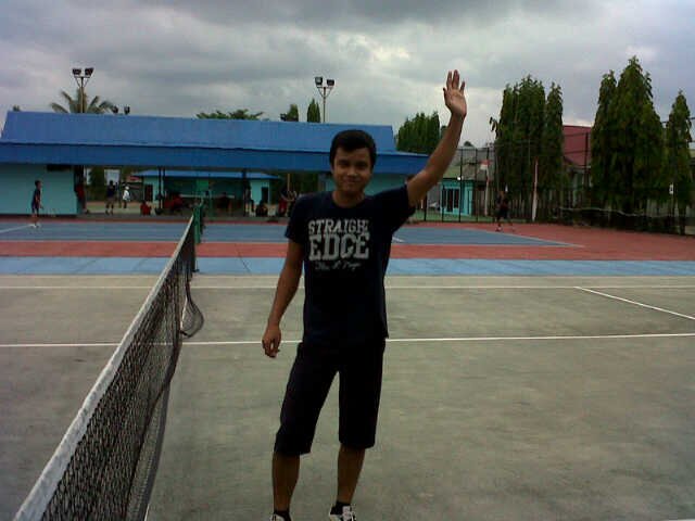 08 September 1992 (ˇ▼ˇ) ..