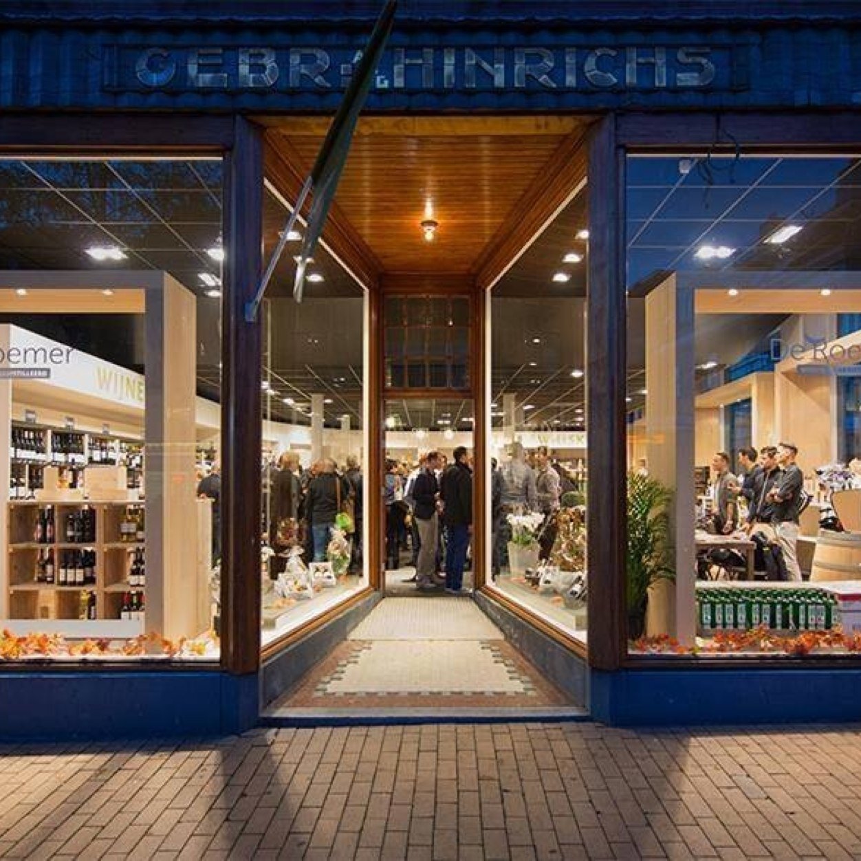 RoemerGroningen's profile picture. De Roemer | Wijnen | Whisky's | Rum | Wodka | Speciaalbieren | Relatiegeschenken | Proeverijen | Trainingen | Workshops | Wijntips | Webshop | Horeca |