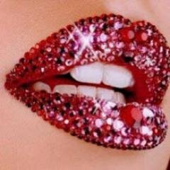 Beauty blogger;Makeup Artist;Shopaholic.
||Join Ipsy http://t.co/JYsTc82xTN ||
||$10off 1st buy @iHerb http://t.co/4RgLamZt8Y||
Follow me-i'll follow back!:)