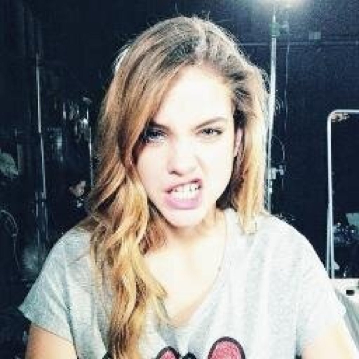 definitelybarb's profile picture. ☽money is the anthem of success☾☾