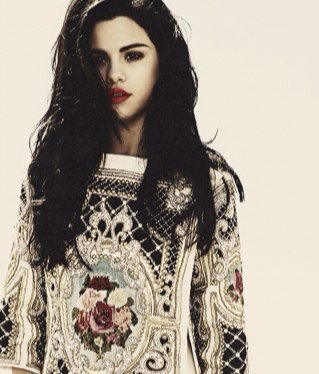 Selena gomez.