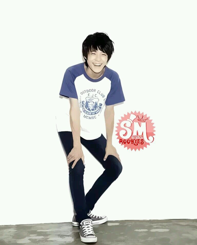 อันยองฮะ ^O^ ผมมีนามว่าเจโน่~(บอท) ผมอายุ13ปี ผมหล่อน่ารักน้าาาา ฟอลมาคุยกันฮะ ^ (+++++) ^