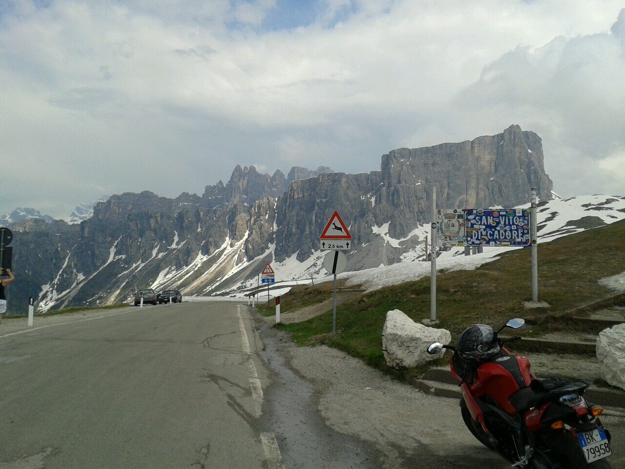 Account per gli appassionati di giri in moto....itinerari in compagnia...scambiare idee su moto accessori e strade...