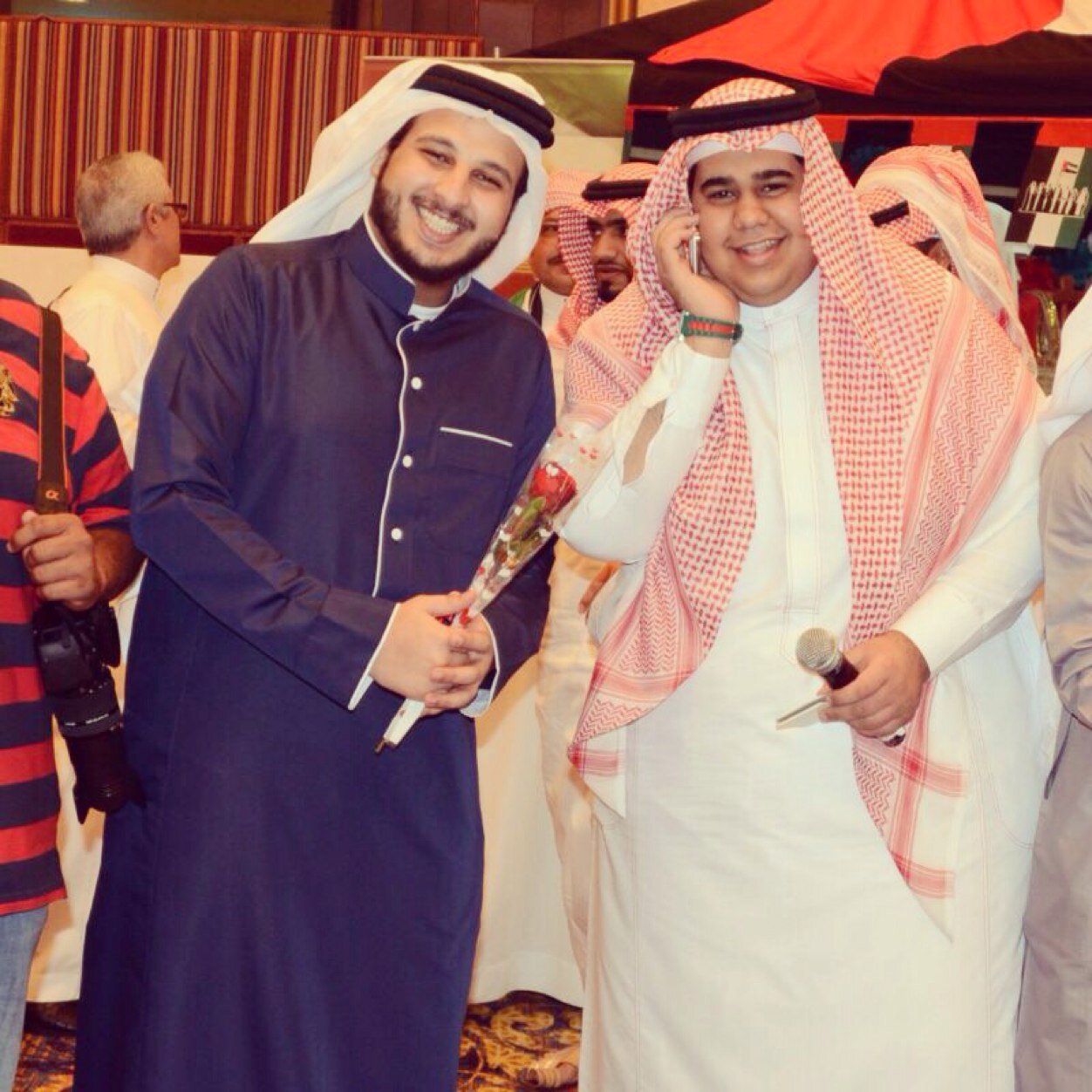 مذيع ومقدم برامج تشرفت فيكم