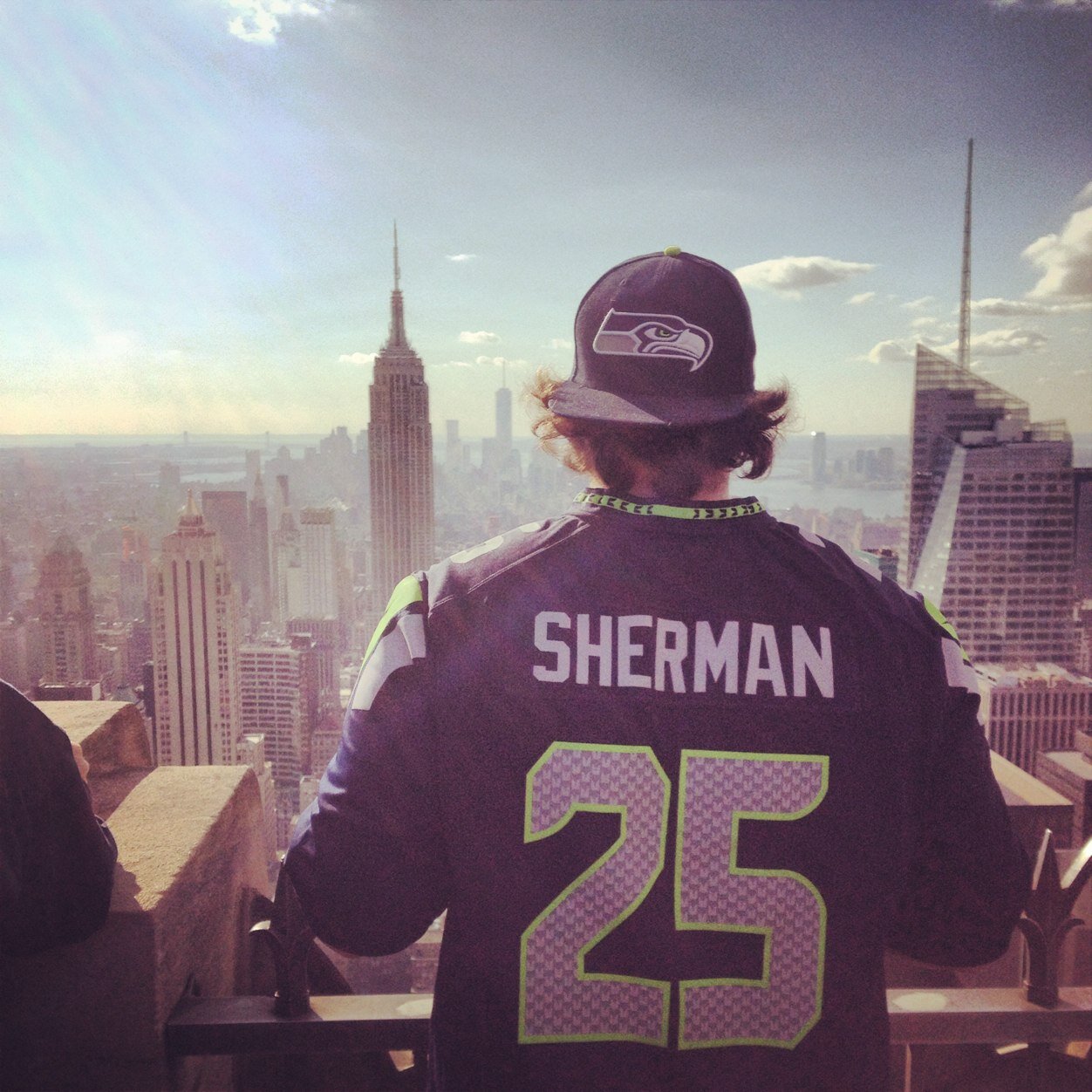 Duuhyoung's profile picture. i dont get tired