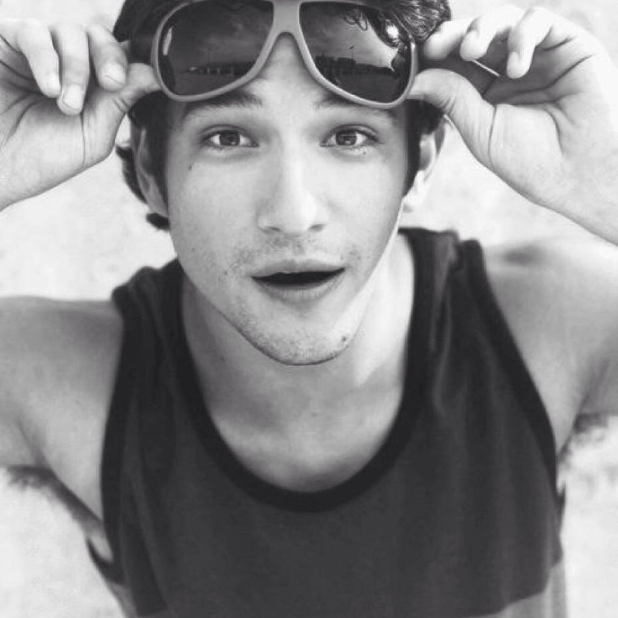 Not sure what to put here but this is me |I love @Alex_Mikaelson1 ||