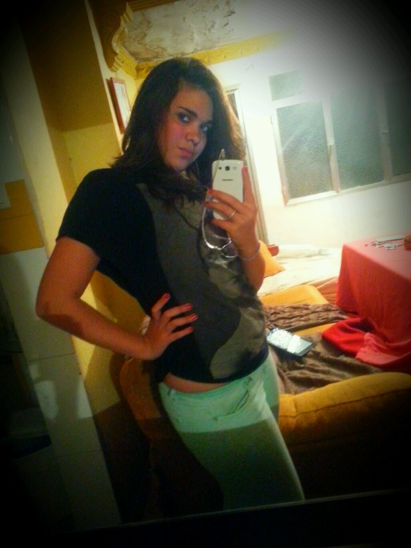 melanyrg43's profile picture. 