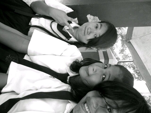 Just Klik Follow;) | JHS12 | Problem?