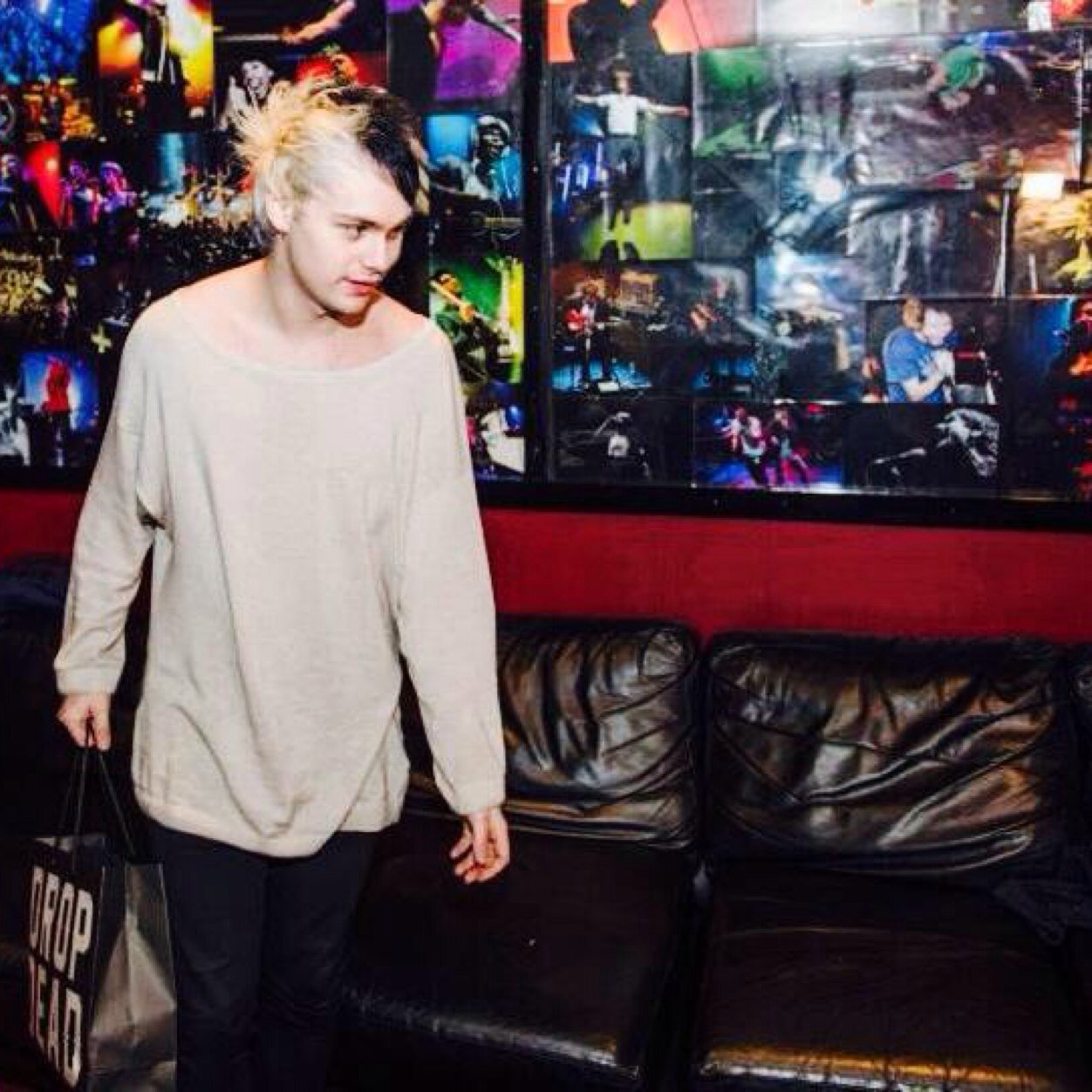 a free follow from @lashtonpunk