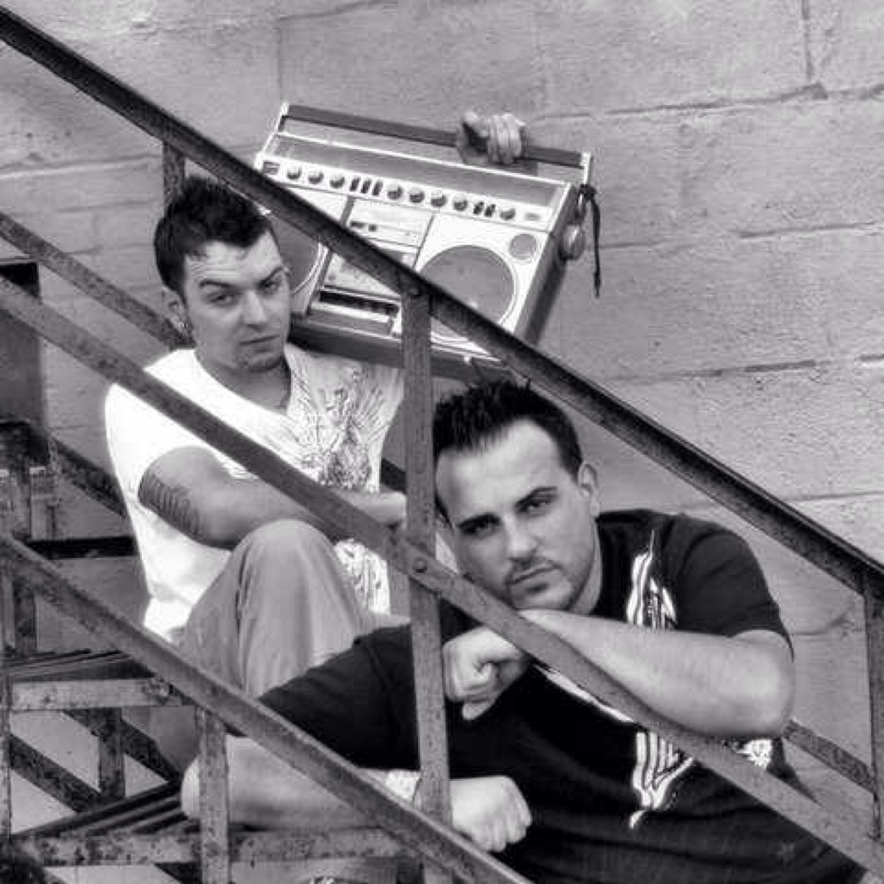 Hip-Hop duo based out of Cleveland, OH... #Follow @MajikMayhem @TheInfamousZD | Booking/Contact: infamousoboyz@gmail.com