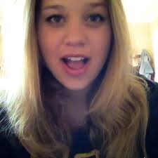 beatsluzacedo's profile picture. El amor es el triunfo de la imaginacion sobre la inteligencia