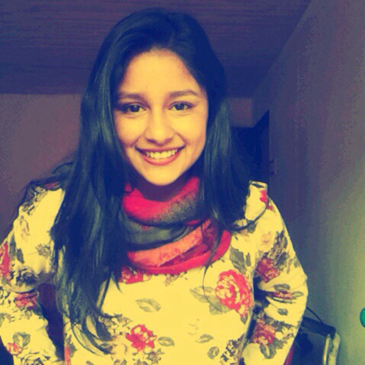 Hi❤️ soy lourdes jeje tengo 15 me encanta la musica, amo a la fran valenzuela  y a los gatitos ❤️
Eso jajajaja follow me3