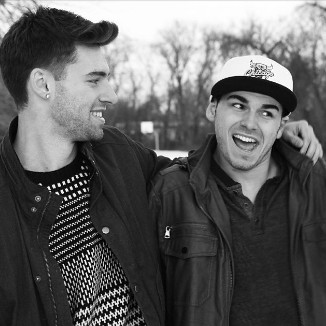 Professional Cardiff Nation fangirls ✌️Follow @jakecardiff401 & @John_Cardiff_ IG: @jakecardiff401 @John_Cardiff_ & @Cardiff_Nation ❤️