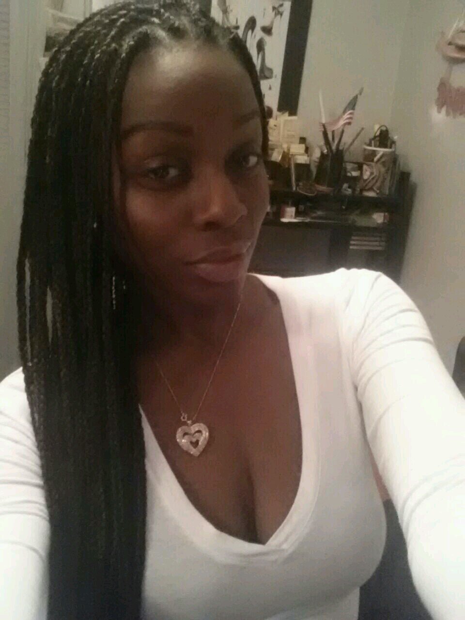 #teamcapricorn #teamdarkskin #teammilf -----pretty much sums it up lol