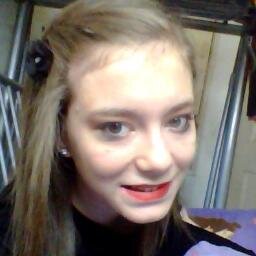 follow me ill follow back :)