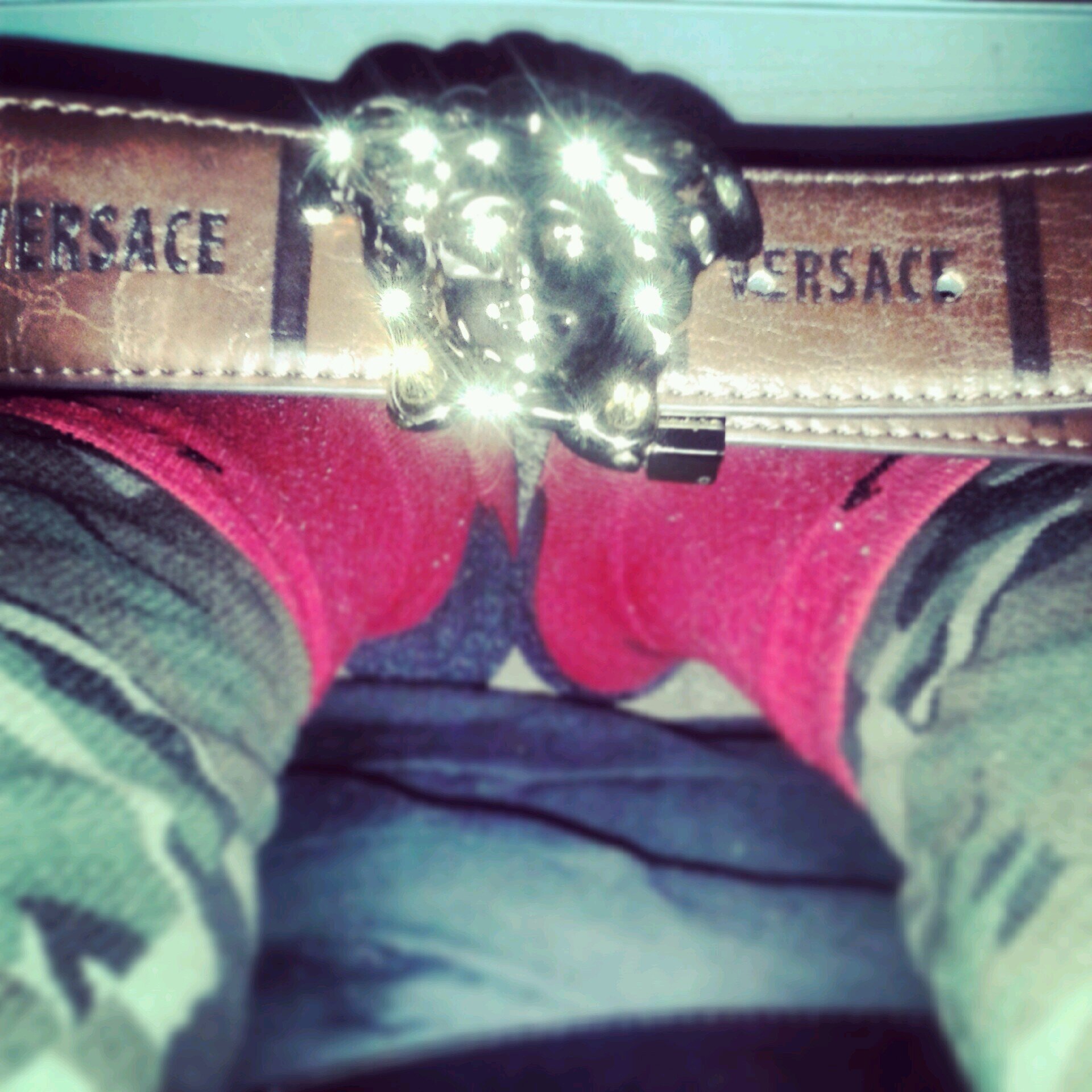 caught in the life I can't let it go...