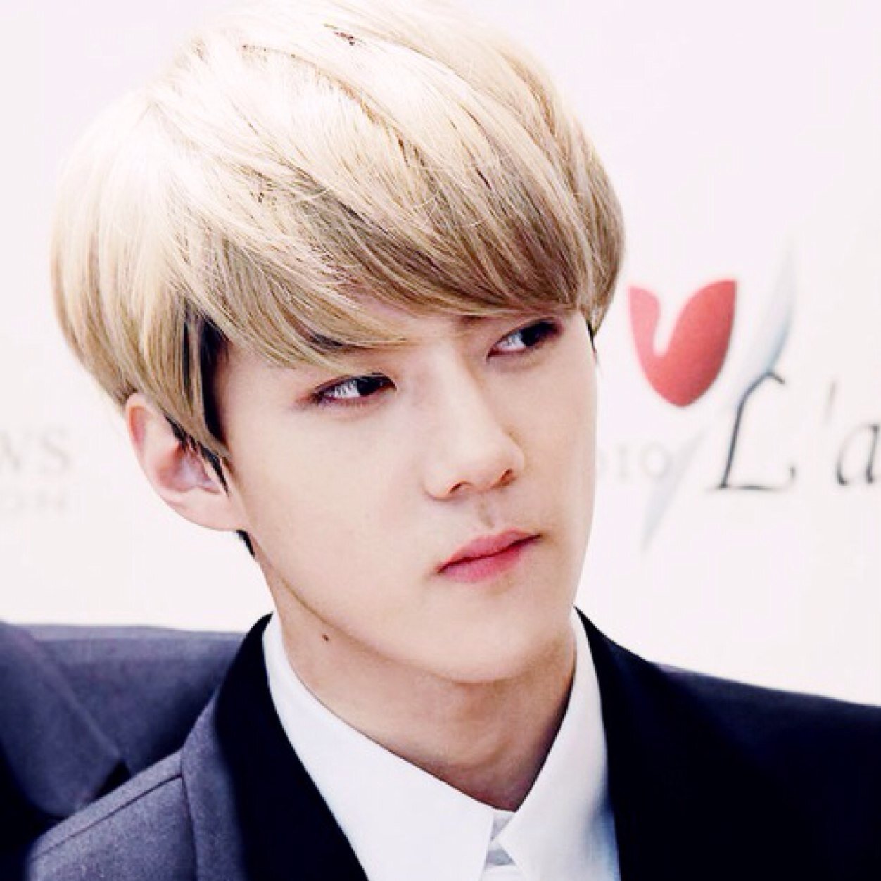 221213- A little boy .. Shy & Cute ~ DM justbot. ㅋㅋ