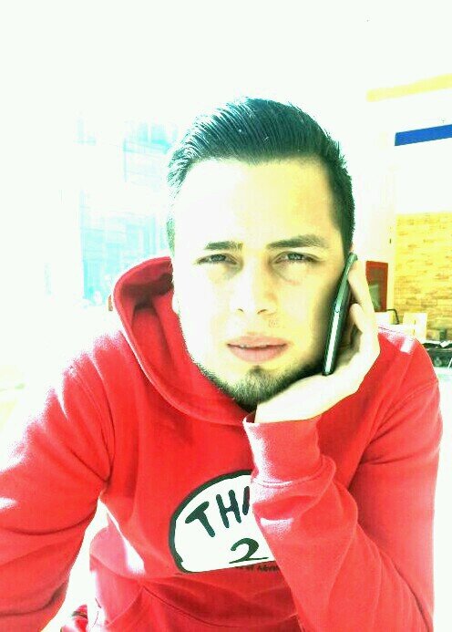 Ocaz10's profile picture. 