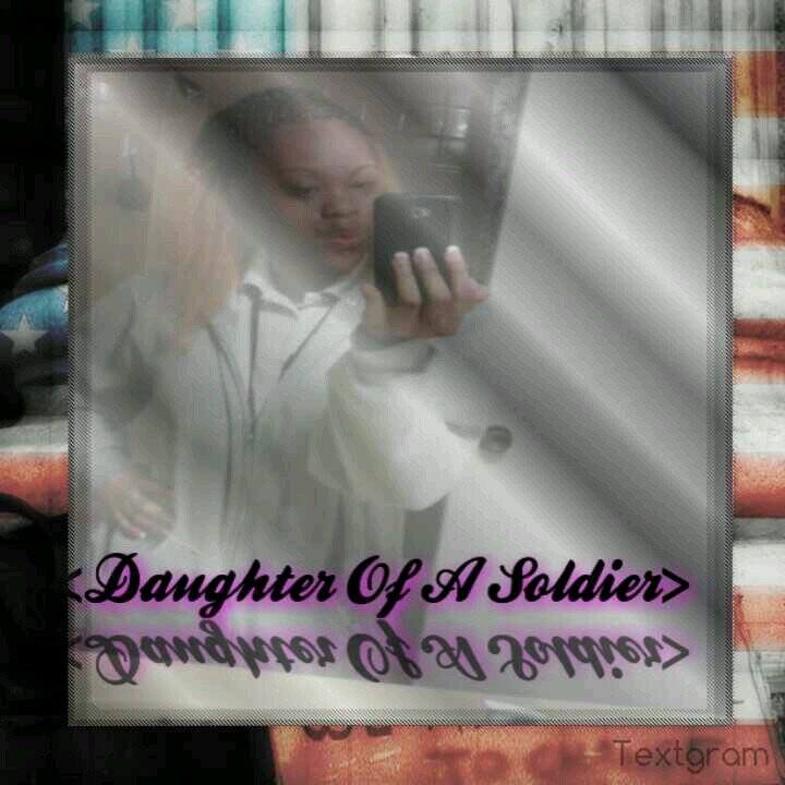 CHILLEN WITH MY SIS MAN SAY ask if u wanna know ion wannt no drama shidd cause im a cool person