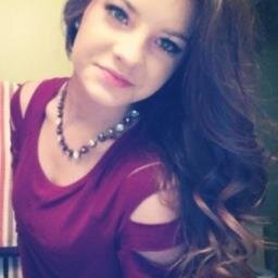 ♥ 14 years old ♥ belieber ♥ dancing is my life ♥ twinies ft, @iifemia  ♥ schatje hou van super veel van je x femia ♥ 2410'13 dean ♥
