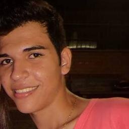 whats(67)98670456