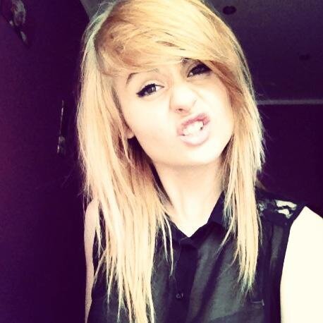 Take my hand and walk with me 
Let me show you what I'm feeling.