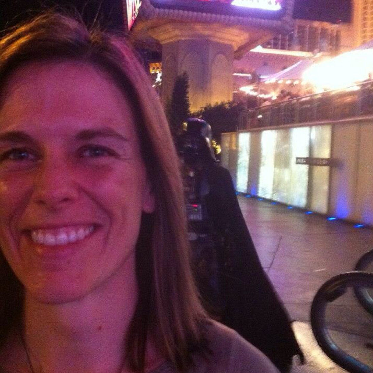 French Canadian, marine sciences instructor, ex-navy, mom of two, football player, Amazing Race Canada contender with Martha on Team Sisters-in-Law #raceCDA.