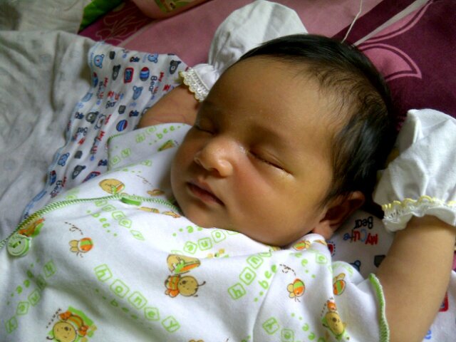 maRLina_neY's profile picture. Aku,, adalah sosok yg mencintai keluargakuh, sosok yg menyayangi sahabat-sahabatkuh, dan sosok manusia yg dikasihi Allahkuh.. MyLifeIsBless♥☺