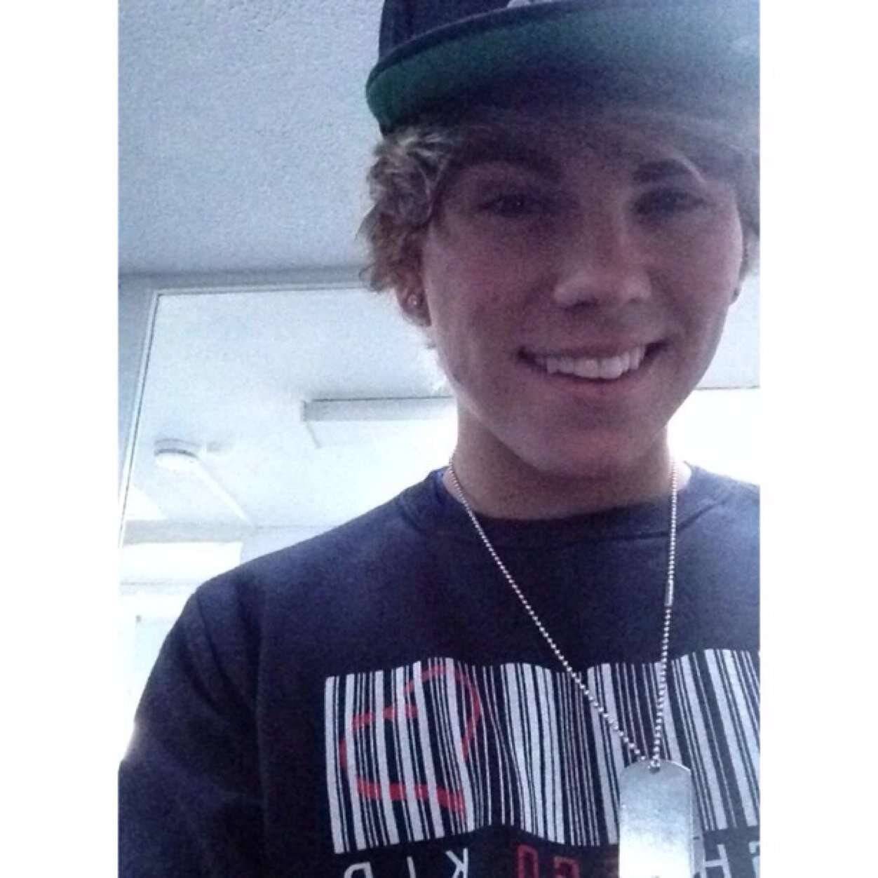 overloader. jordi snapchatted x5 and he followed me and called me beauty 22/12/13 i love you jordi thank you :)