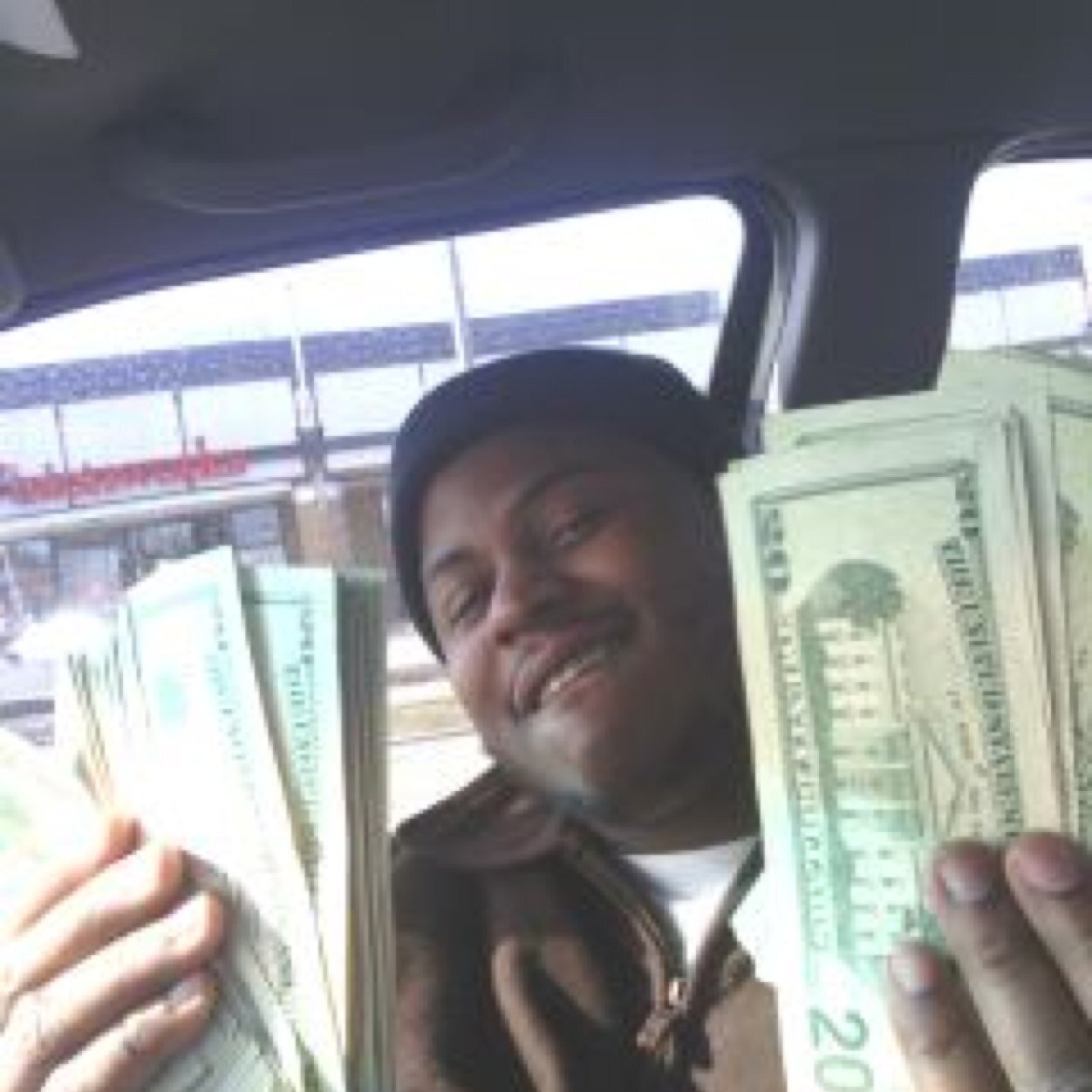 MAINE_GUAPUP's profile picture. 