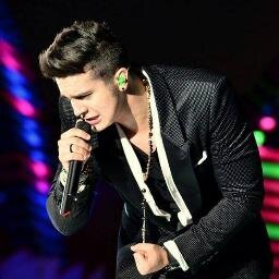 @luansantana ídoloo , E eu vou estar , 
Te esperando
Nem que já esteja velhinho gagá 3 Violão minha vida *-* :3