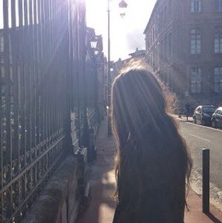 No, stay exactly where you are. Don’t move. Keep your eyes fixed on me. Please, will you do this for me?