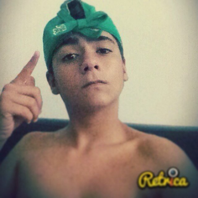 Cada lugar um lugar ,cada lugar uma lei ! Instagram -http://t.co/iQKB8tMrLi Irmã @pqaleh