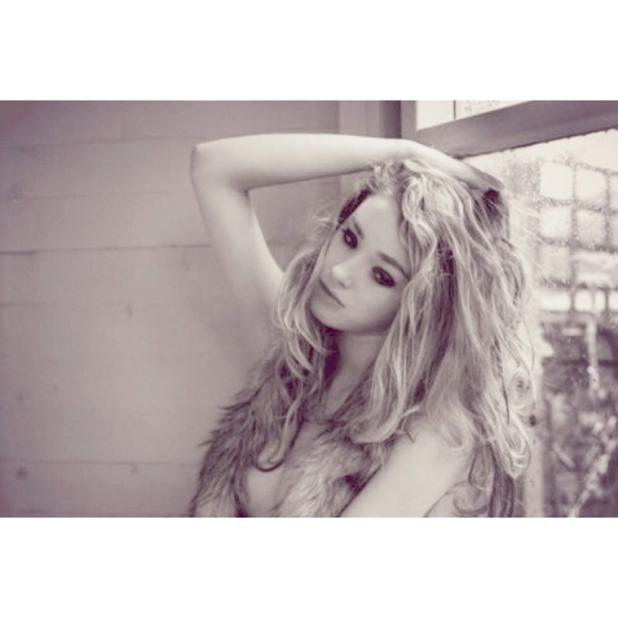 « nothing's right when nothing's drug » human