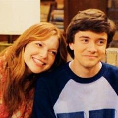 Donna70sShow's profile picture. I dye my hair too much and am typically known as 'Hot Donna.'  [RP]