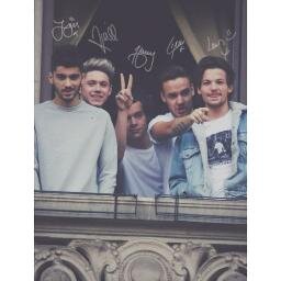 13 || Directioner, Mixer, Mahomie || Viviré el WWAT el 1O de Julio de 2O14 || Narnia.