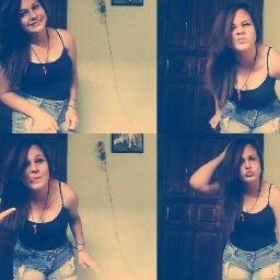 Hermosa?
Hermosa es la chica que enamora con su mirada y sonrisa
♥ ♥ ♥ ♥ ♥
