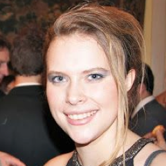 ADebaere's profile picture. Professeur de Lettres modernes. Ancienne journalisme. Ex. de l'IFP, et de Sciences Po Rennes.