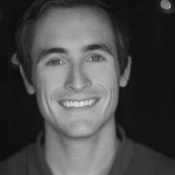 I like building web apps, brewing beer and watching movies. Will probably tweet about one of the above. Lead UX Engineer at Aleph Alpha