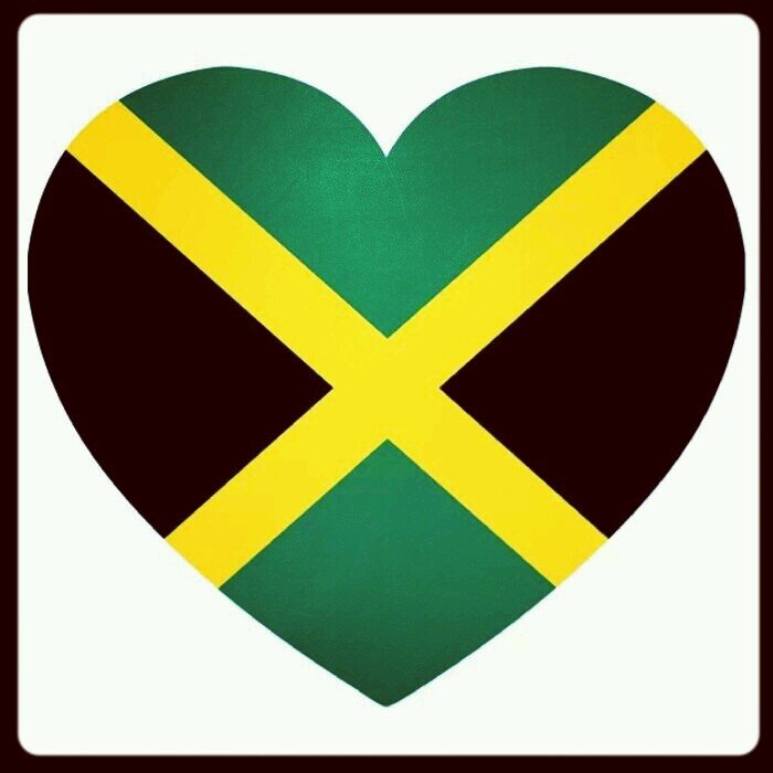 1sexyazzbtch's profile picture. mi cum to far to go back where mi started from!