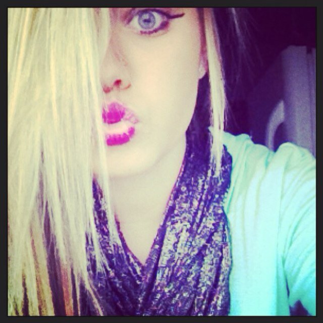 whatever you love could be taking away so live like its your dying day . Allyssa mariah alexandriah schill ❤