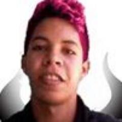 Na hora da raiva o melhor a fazer é simplesmente esperar e se acalmar,porque a raiva passa, mas a merda que a gente faz por causa dela não...