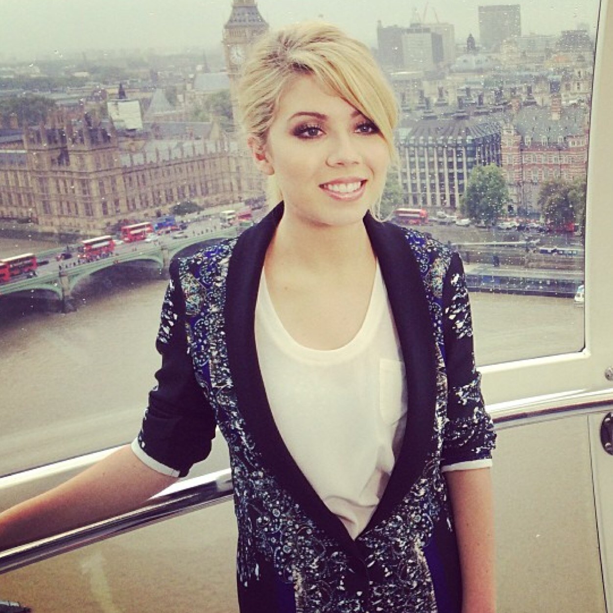 last name turner, first name charlotte|dancer|blondie|sixteen|single|