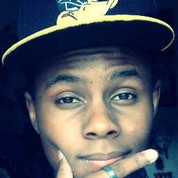 Raphaell Bass SIGA E DESCUBRA...