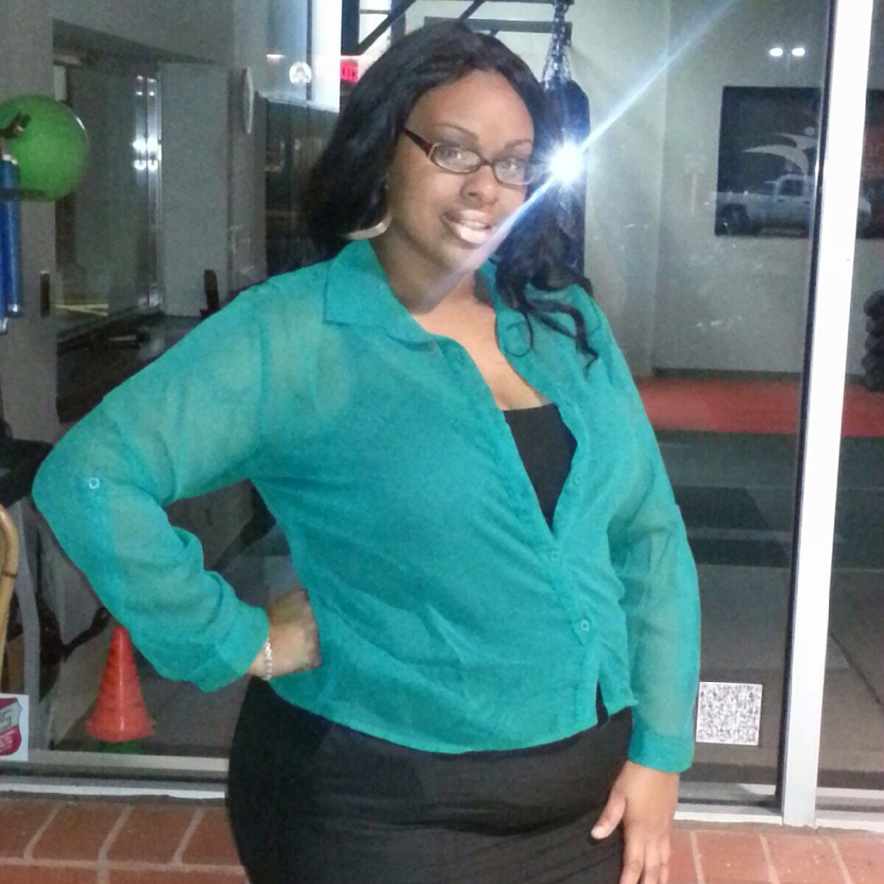 Mz_OfficiaL_2_U's profile picture. im about my grown woman status..all about gettin mines and makina better life for MY DAUGHTER!!!