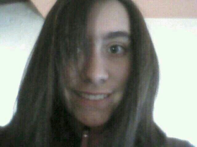 ola mis amigos del alma:Kevin,Tatiana,Diana y Aarón aunque ya casi no nos hablemos seguira siendo un amigo para mi :-P soy abrahamer amo a Abraham Mateo 3
